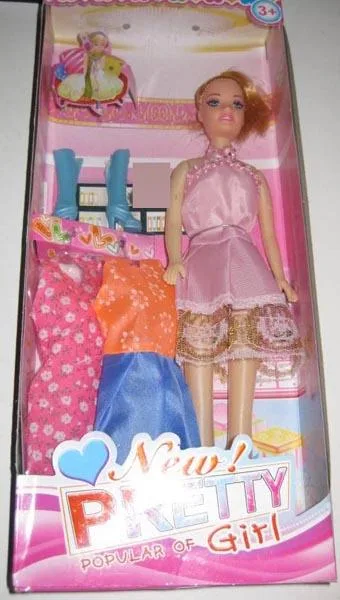 Plastic doll set