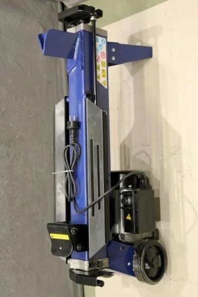 Log splitter
