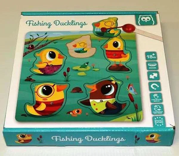 Magnetic fishing toy
