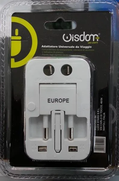 Travel plug adapter