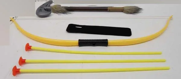 Bow and arrow set