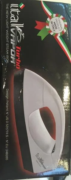 Travel steam iron