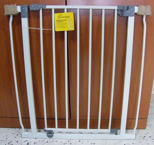 Safety gate for children