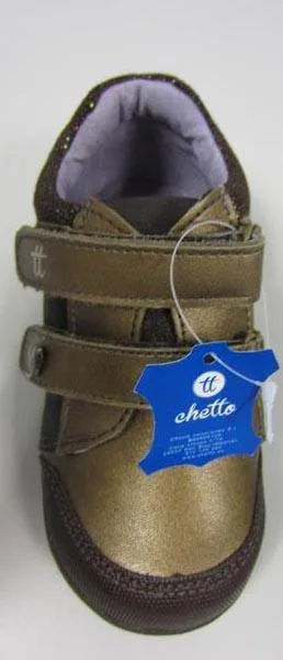 Girls' shoes