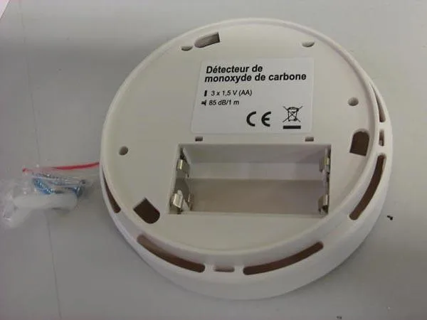 Carbon monoxide detector