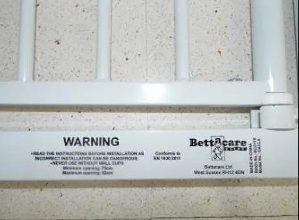 Safety gate for children