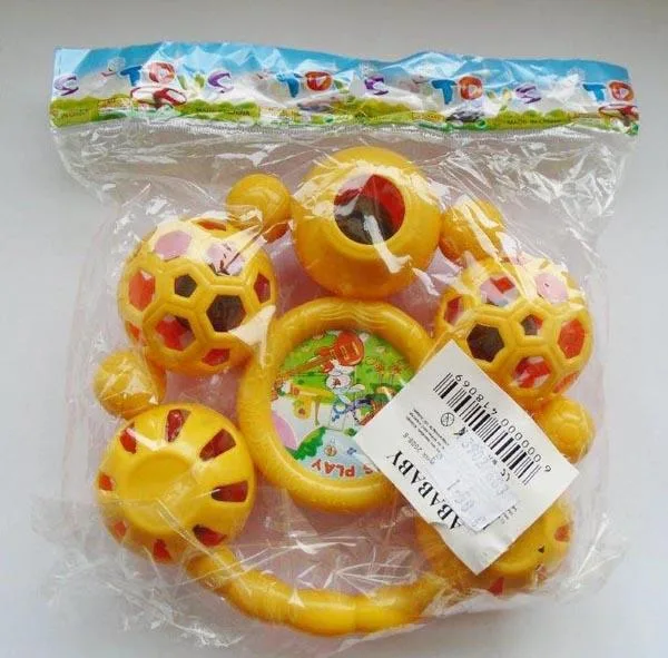 Rattle toy