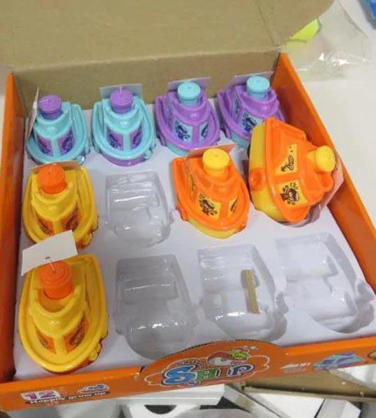 Plastic toy boat