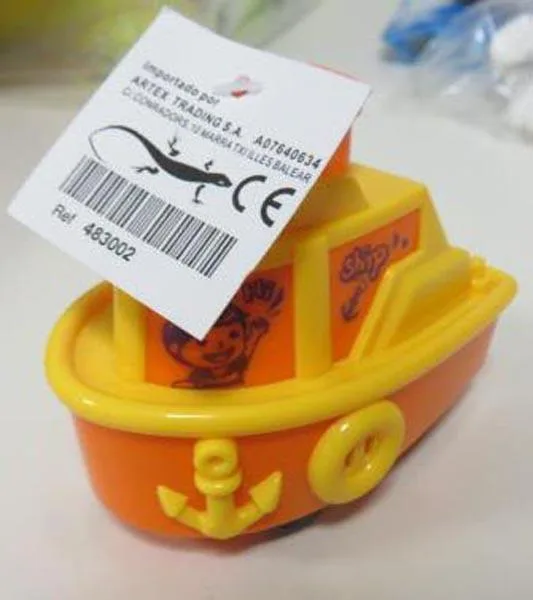 Plastic toy boat