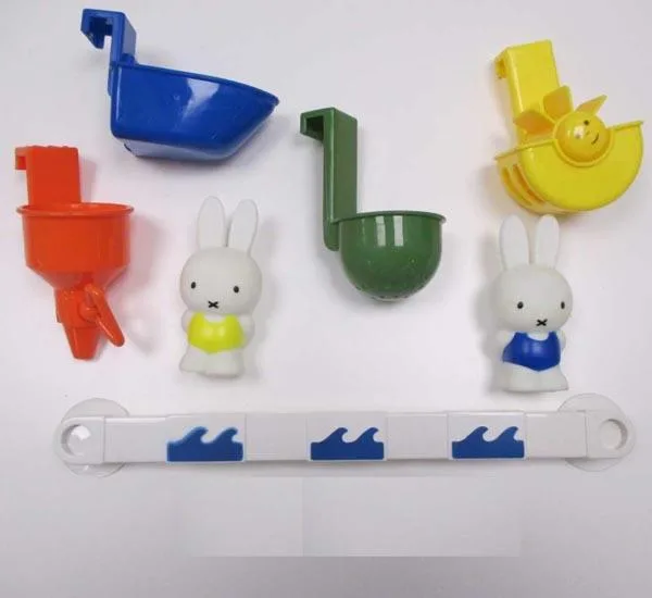 Bath toys