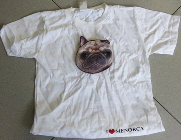 T-shirt with plush decorative features
