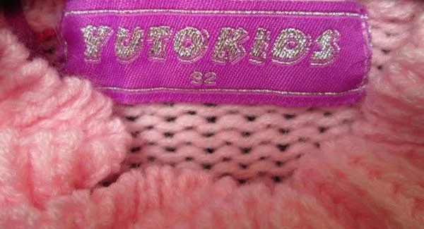 Girl’s sweatshirt