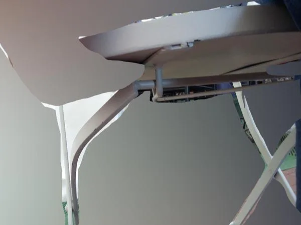 Metal folding chair