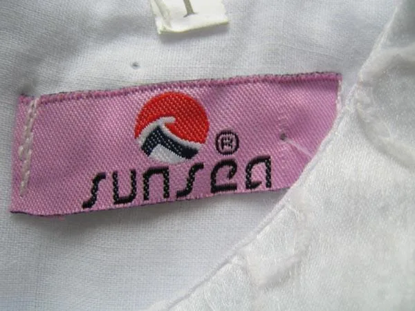 Girl’s dress