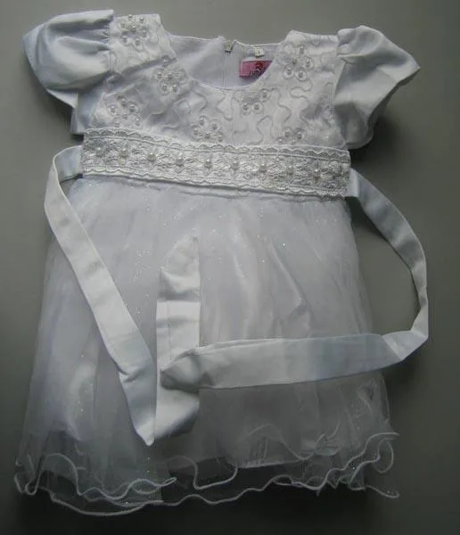 Girl’s dress