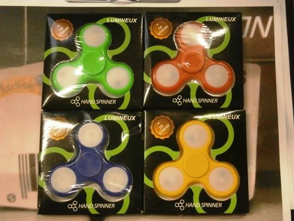 Fidget spinner