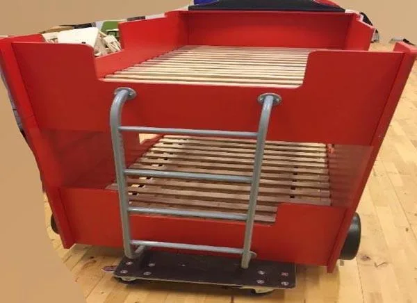 Bunk bed