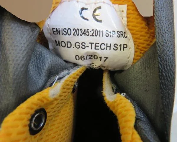 Safety footwear
