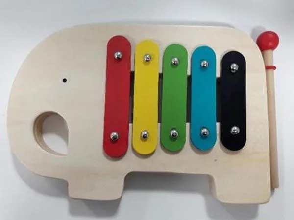 Toy xylophone