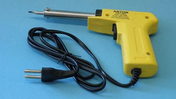 Soldering iron
