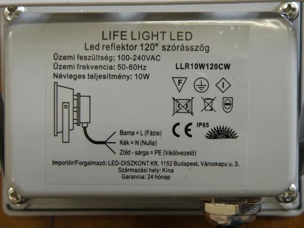 LED floodlight