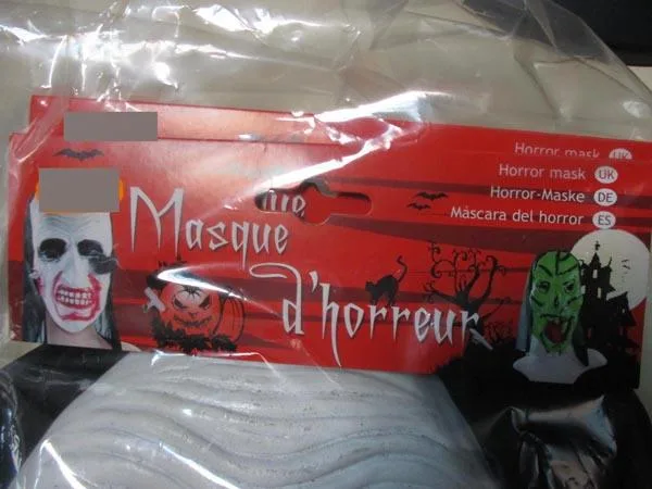 Fancy-dress mask