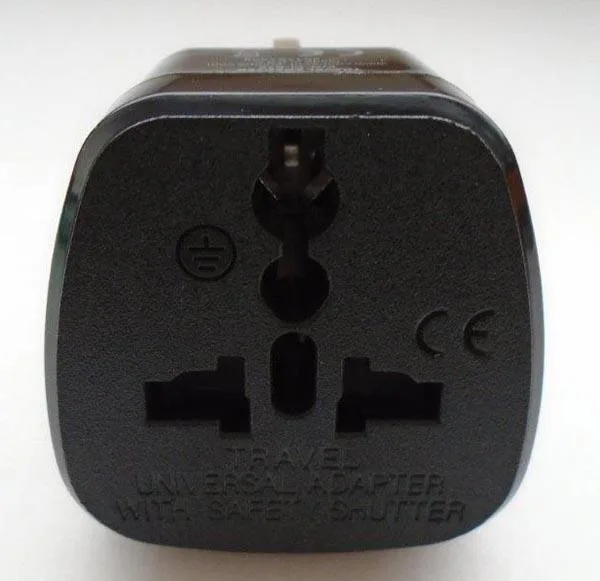 Travel plug adaptor