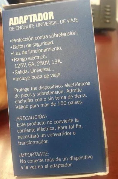 Travel plug adapter
