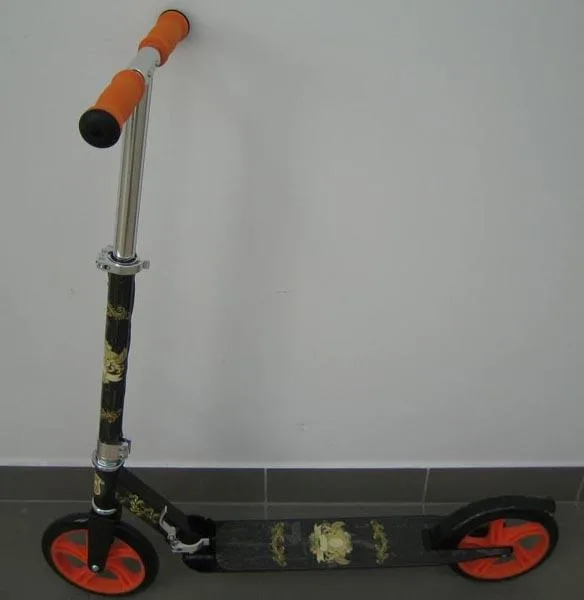 Kick scooter