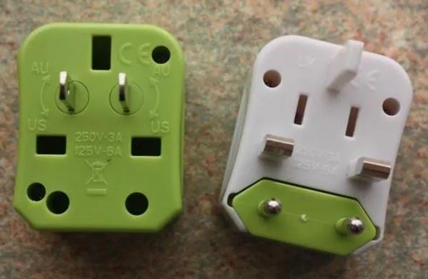 Travel plug adaptor set