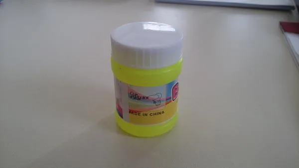 Liquid for soap bubbles