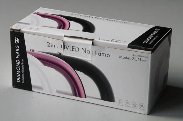 UV nail lamp
