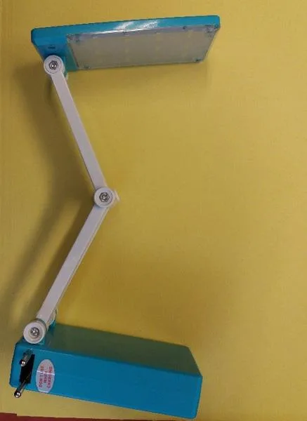 Desk lamp