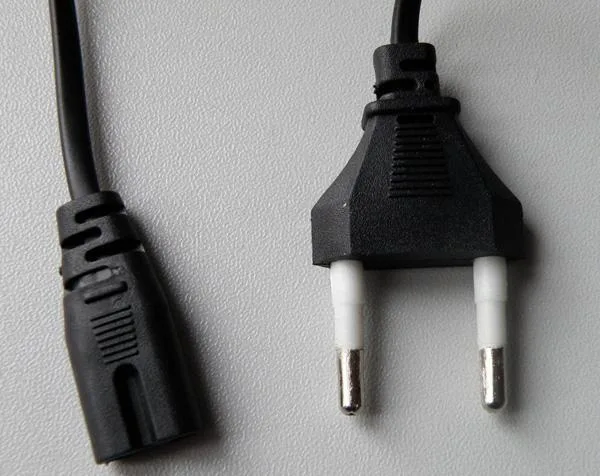 Portable LED lamp/torch