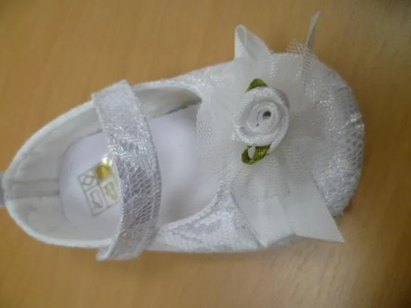 Children's shoes