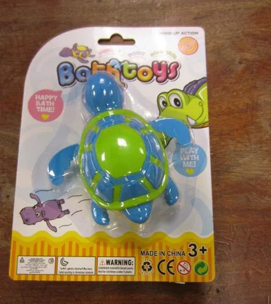 Wind-up bath toys