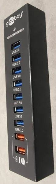 USB hub with power supply