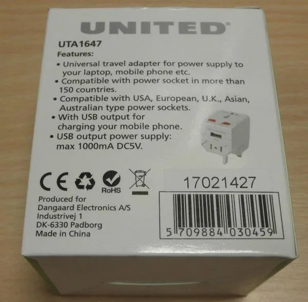 Travel plug adapter