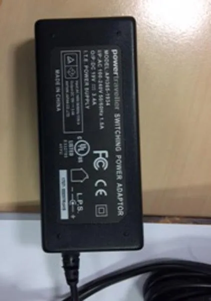 Electrical power adapter