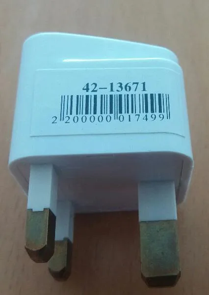 Travel plug adaptor
