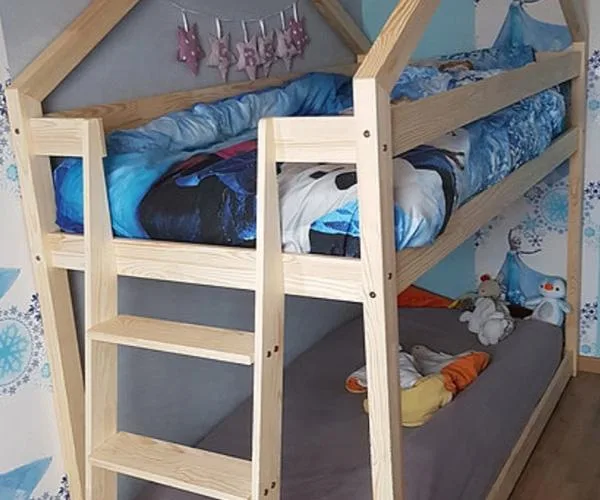 Bunk bed
