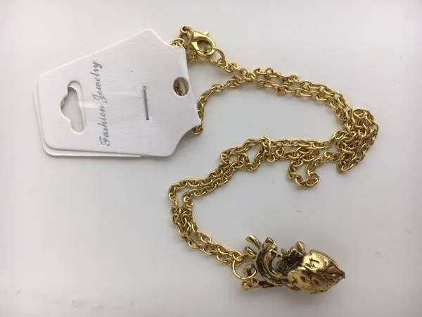 Necklace with pendant