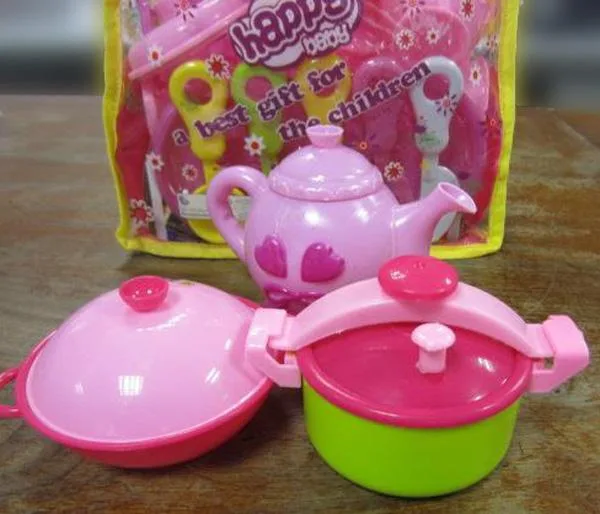 Kitchen play set