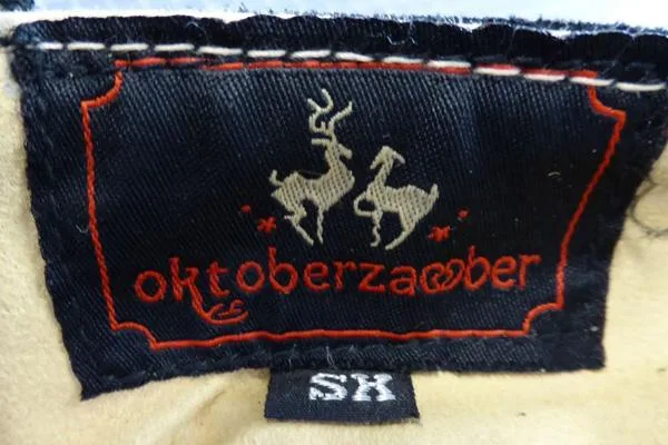 Lederhose (leather breeches)