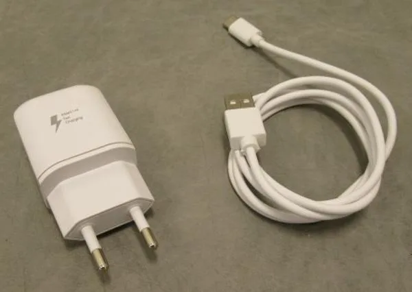 USB charger