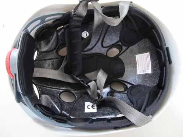 Helmet for mountaineers