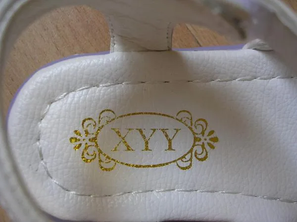 Children's sandals