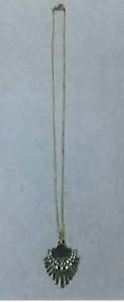 Necklace with pendant