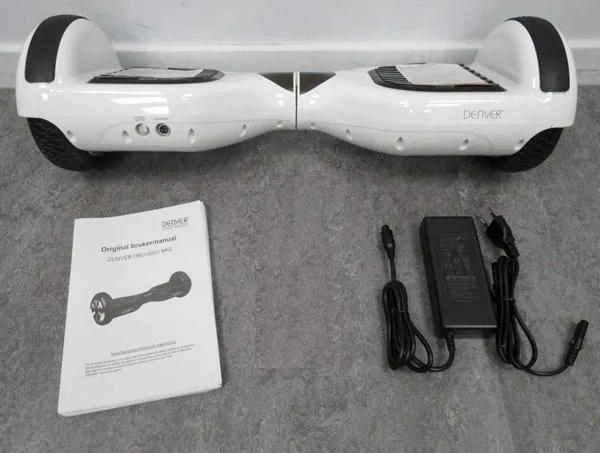 Self-balancing scooter/Hoverboard