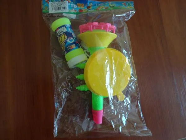 Soap bubble toy